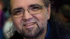 Daniel Iordachioaie a divortat! Cantaretul, care sufera de o boala grava, avea mari probleme in casnicie!