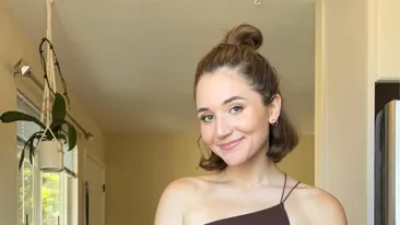 O femeie a devenit virală pe Tik Tok, mulțumită animalului de companie. Și-a învățat porcul să vorbească și l-a postat pe Internet. VIDEO