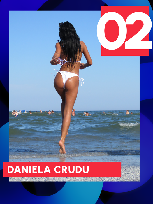 ATENŢIE! Intră în acţiune TOP 30 de vedete care au scăpat rapid de haine şi… Inna, Antonia sau Delia au fugit din calea valurilor pe nisipul fierbinte! Graba strică treaba, dar nu şi în cazul lor!