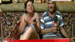 VIDEO Scandal incredibil in familia Madalinei Pamfile! Mama adoptiva este foc si para pe mama naturala! "Dragostea aia pe care am vazut-o eu aseara era falsa!"