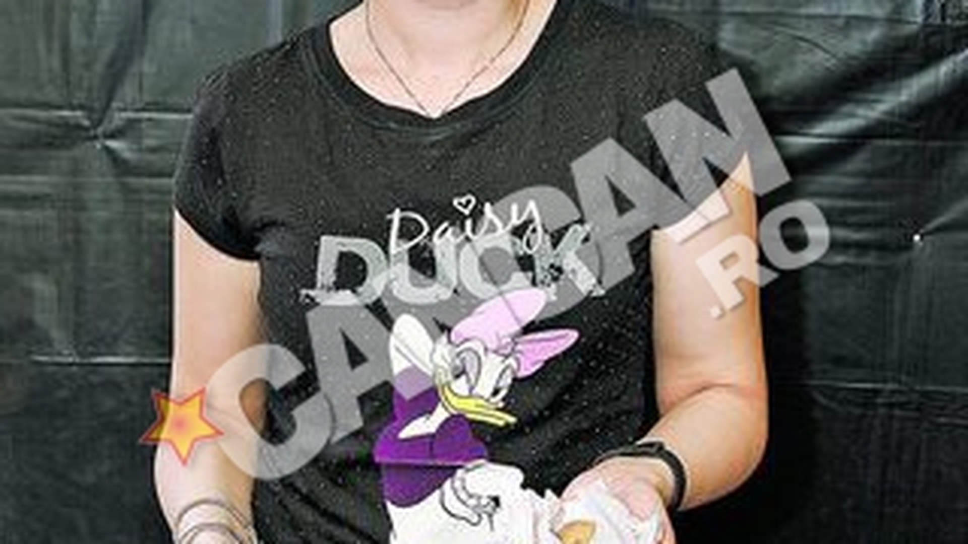 Un tanar din Valcea e specializat in tepe online! Vinde cartofi in loc de tableta!