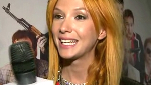 Adela Popescu: "Cand merg la film imi cumpar mereu o galetusa mare cu popcorn si mananc bomboane"