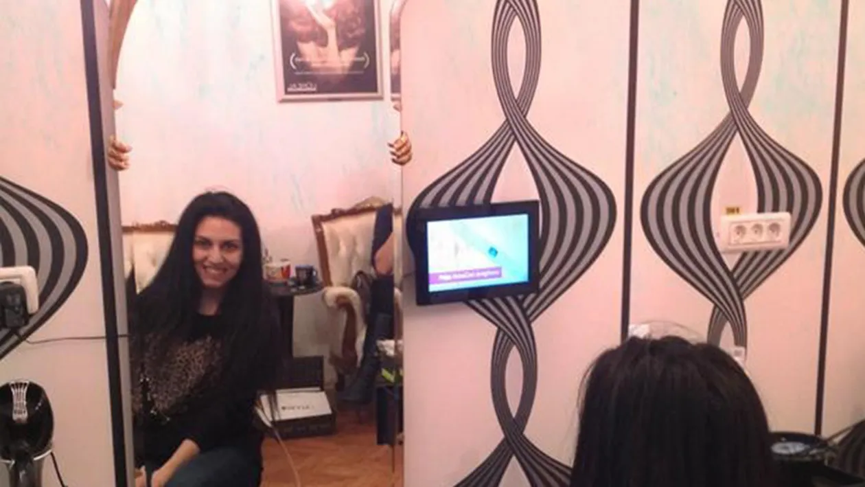 Doinţa Oancea şi-a schimbat radical look-ul! Bruneta a devenit roşcată! Îţi place cum îi stă?