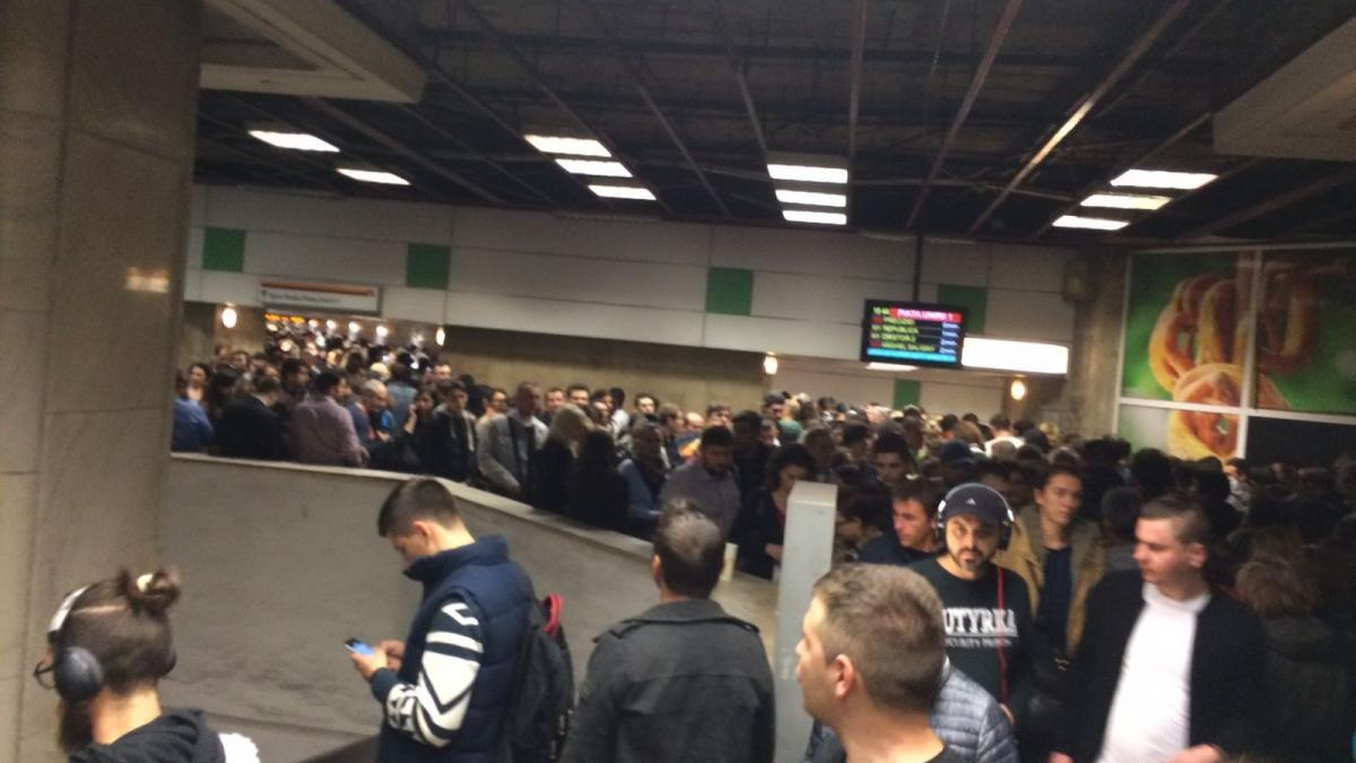 Se închid alte staţii de metrou în punctele-cheie ale Bucureştiului