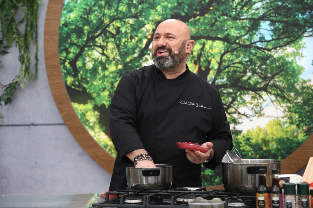 Cătălin Scărlătescu a prezentat o rețetă de drob / sursă foto: captură video