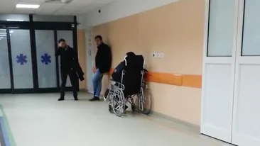 La doua zile dupa ce Sorinel Pustiu s-a operat, doi dintre membrii formatiei sale au ajuns la spital
