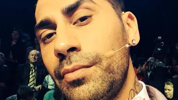 Daca ar fi aflat dinainte aceasta legenda, Connect-R ar fi schimbat biserica unde si-a botezat fetita! Aici se aruncau blesteme!