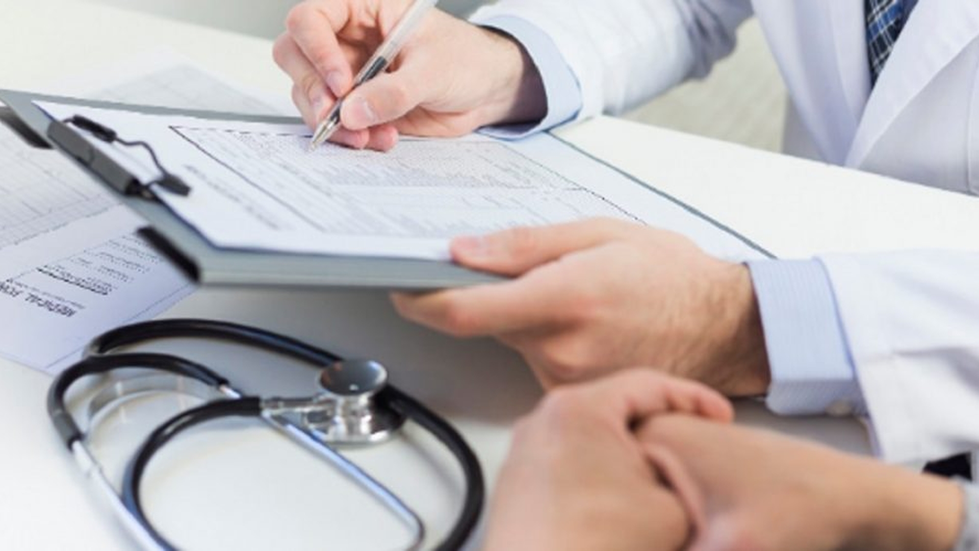 Schimbări la acordarea concediului medical. Ce trebuie să ştie toţi angajaţii