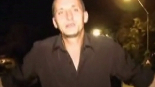 Imagini bulversante! Un grup de betivi din Galati au vazut extraterestrii: "Mancam seminte, beam o bere si apoi am vazut pe cer farfurii zburatoare! Asta este o emisiune pentru Discovery Channel!