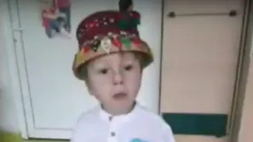 Lupta pentru viața lui Mateo, băiatul diagnosticat cu o mutație genetică rară. Strigătul disperat al mamei: ”Este copilul meu bun și curat în fața Domnului, lupt alături de el!”