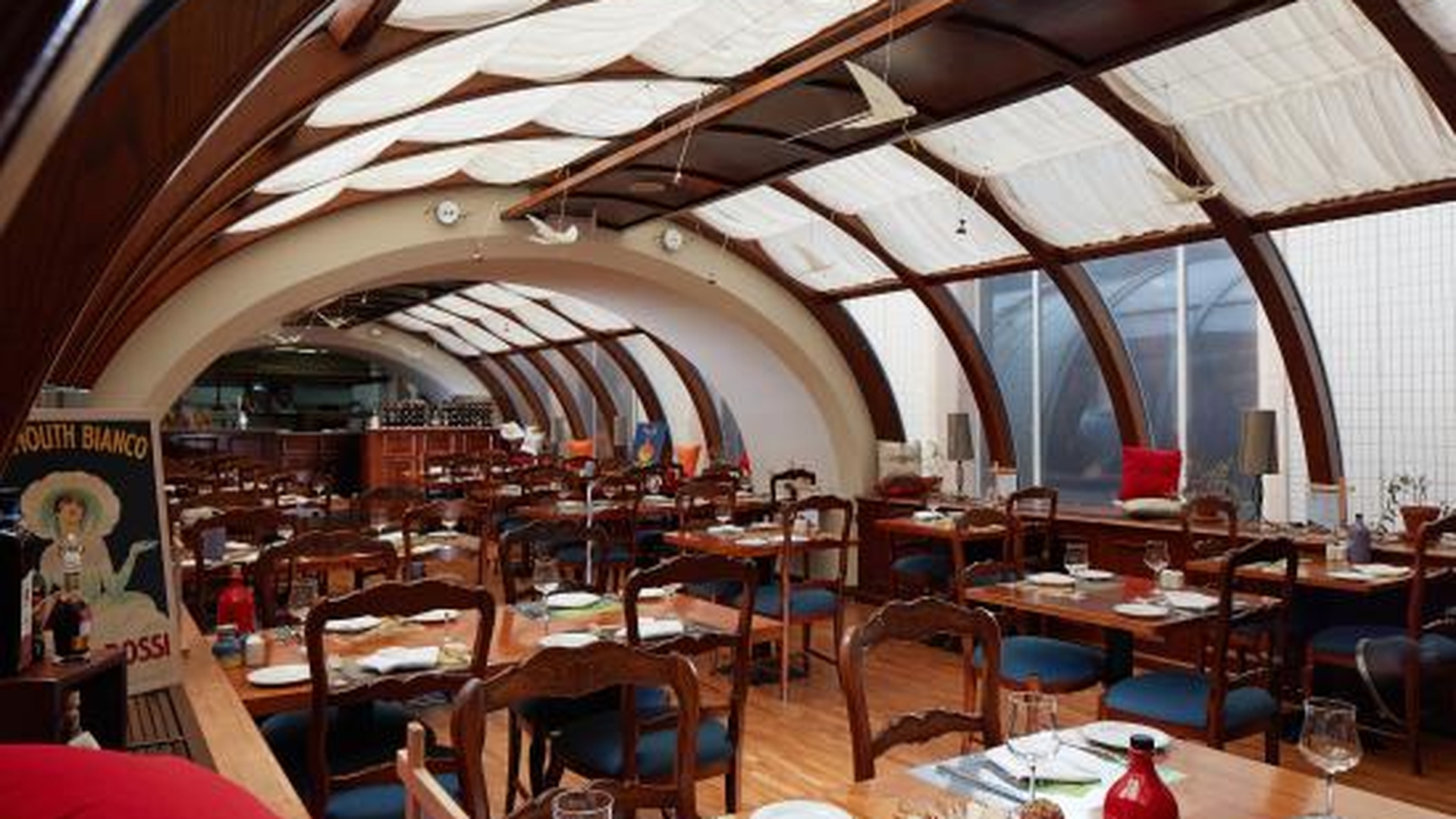 E uluitor cu ce preparat a dat lovitura restaurantul italian! Vinde ”aer prăjit!” Cât costă o porție FOTO