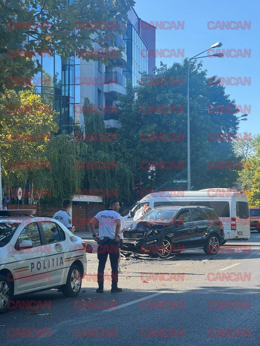 Accident grav în București! O femeie a fost transportată de urgență la spital