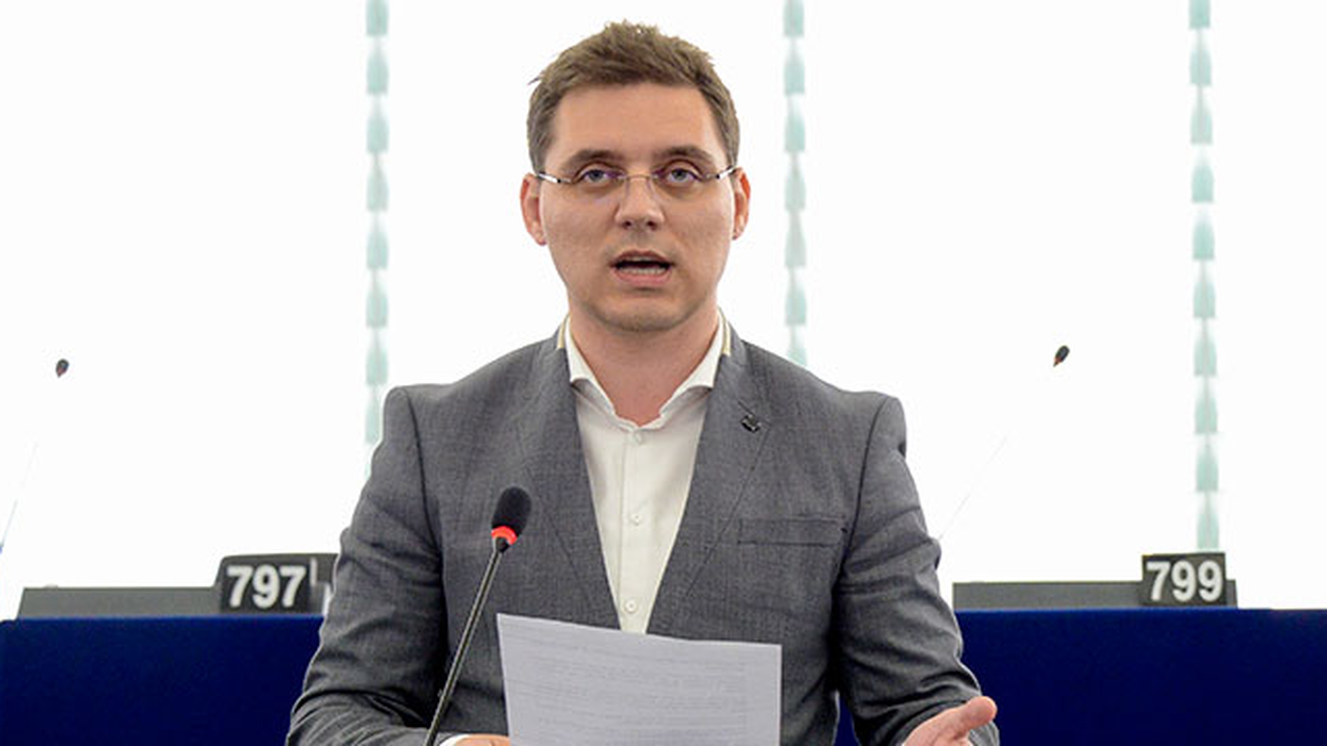 Cine este cel mai harnic europarlamentar român: "Sunt onorat că am reuşit să mă fac remarcat prin activitatea mea"