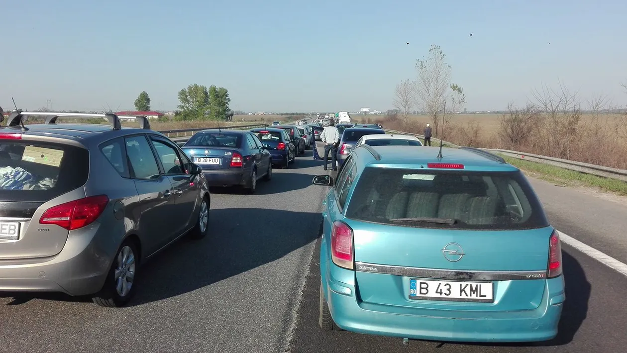 Accident în lanţ pe A1! Traficul este blocat