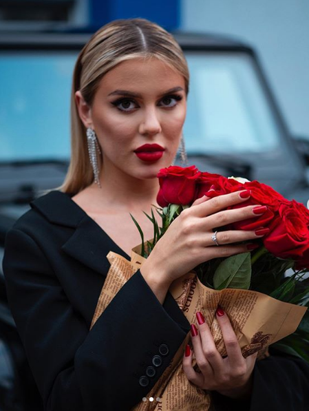 Emily Burghelea rupe misterul despre iubitul ei: ”Acolo o să-l cunoașteți!”
