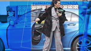 Doinița Oancea a coborât din Mercedes ca de pe podium! Detaliul care a atras imediat atenția