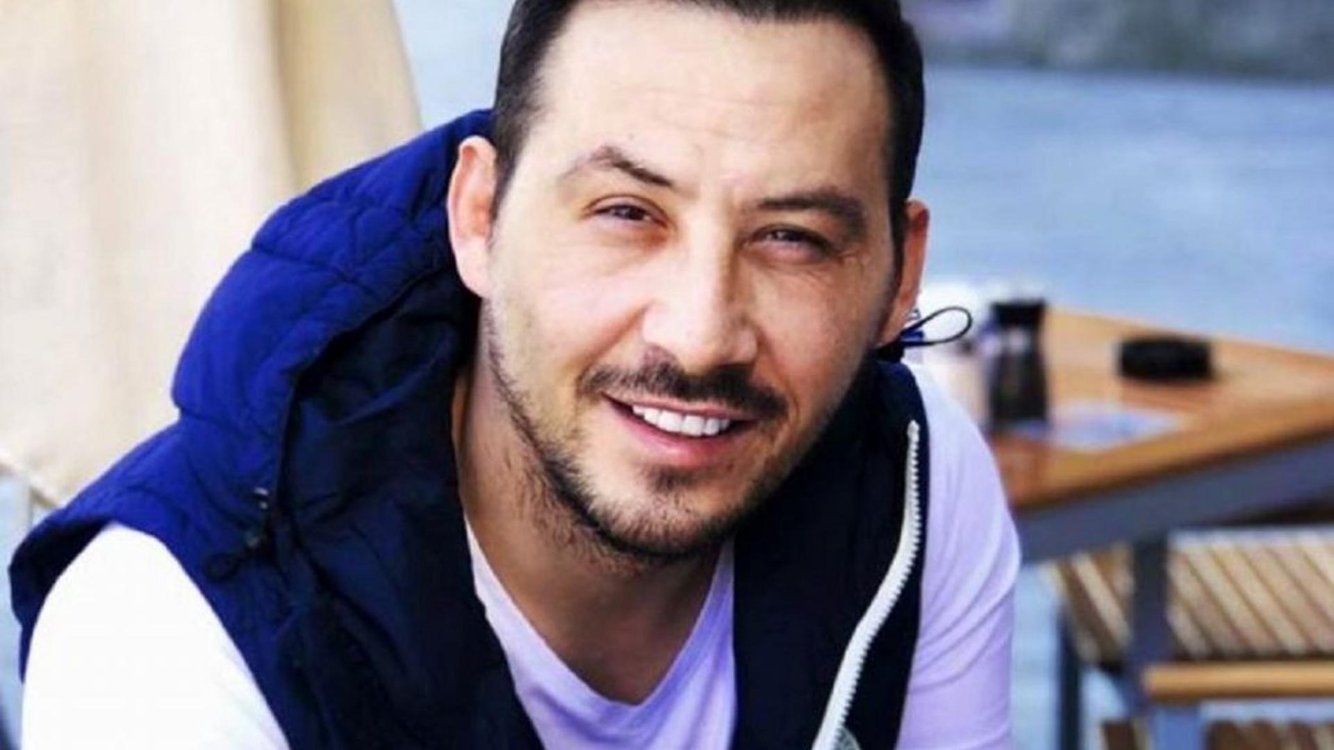 Ștefan Stan, asaltat de mirese, după lansarea noii sale melodii