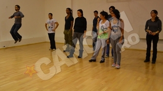 Carmen Tanase danseza pentru Doinita Oancea! Se antreneaza cot la cot