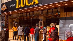 Ce salariu are, de fapt, o vânzătoare la patiseria Luca. Suma nu este de neglijat, iar în suma totală sunt incluse și bonuri de masă