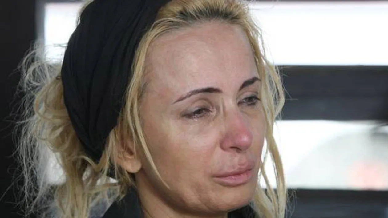 Daniela Gyorfi nu poate trece peste mortea mamei sale! Isi paraseste familia si pleaca in America