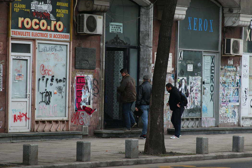 Poliția a venit acasă la Israela Vodovoz