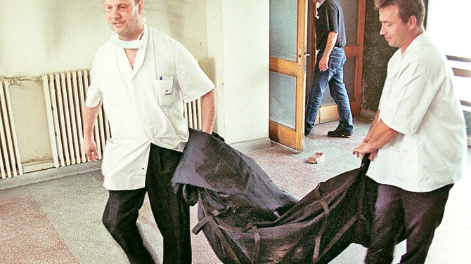 Ucis in bataie de escrocii imobiliari! Victima a rostit pe patul de moarte numele ucigasilor