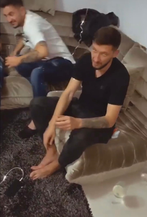 Mihai Costea, party în sufrageria iubitei