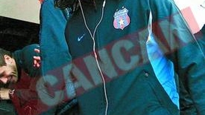 "Sa vad daca e fotbalist sau ii luam jucarii"