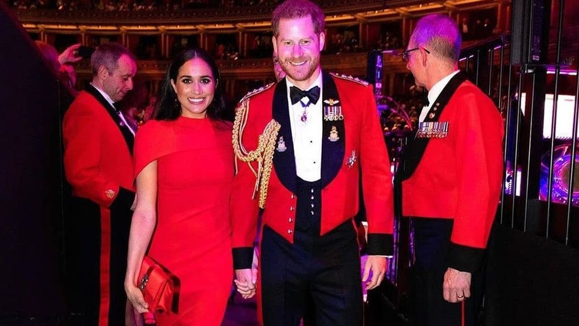 S-a aflat câți bani primesc Meghan Markle și Prințul Harry pentru un discurs. Sumele pe care le iau sunt o mică avere
