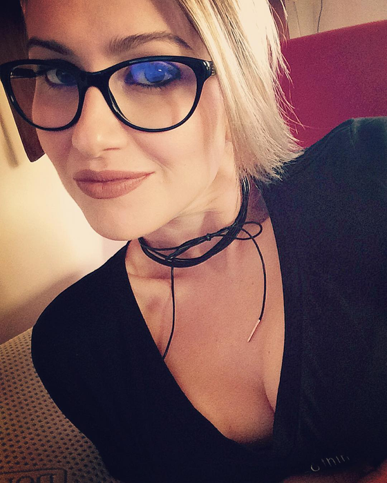 Imagini intime cu Ester Peony, câștigătoarea Eurovision România 2019, făcute publice