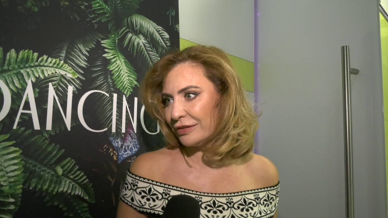 Adina Buzatu: "M-au invitat, dar eu sunt foarte ocupată cu ceea ce fac și nu-mi doresc un job în televiziune deloc, adică am avut multe oferte pe tema asta, am avut oferte și de reality-show-uri ale mele!" (Foto: CANCAN.RO)