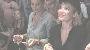 Avem filmările care îl interesează pe Smiley! Gina Pistol a ”fugit” singurică la mare şi…