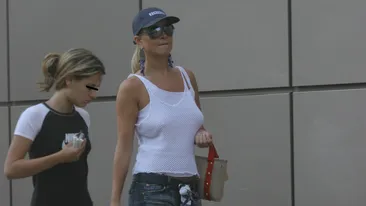 Imagini de arhiva! Uite cat s-a schimbat Vica in ultimii cinci ani, dupa ce l-a adus pe lume pe copilul lui Piti!