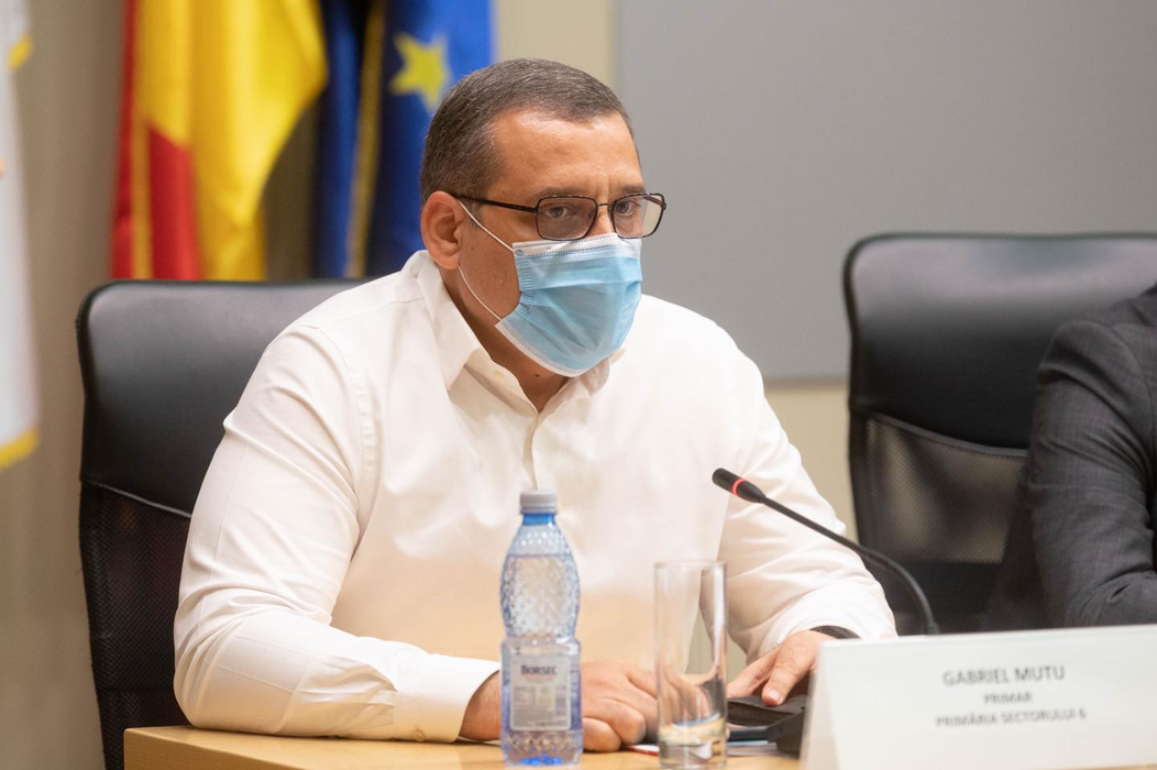 Gabriela Firea a anunțat testarea gratuită pentru coronavirus în cazul elevilor și profesorilor din București! Care este singura condiție ce trebuie îndeplinită de aceștia