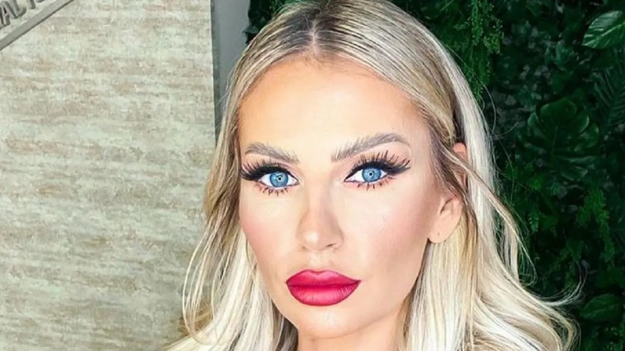 Și-a asumat! Câte clase are, de fapt, Andreea Bănică