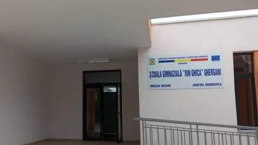 Încă o școală intră în scenariul roșu după ce o învățătoare a fost diagnosticată cu Sars-Cov-2