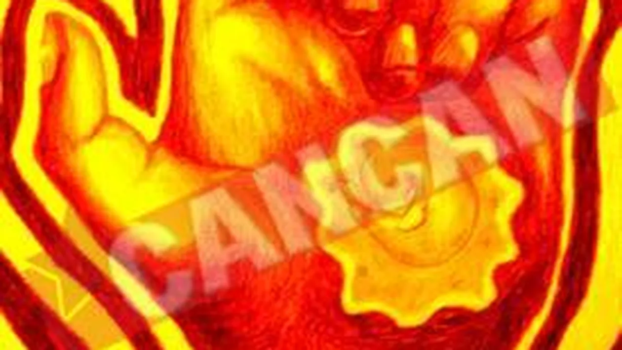 Picteaza pe haine versete si simboluri biblice