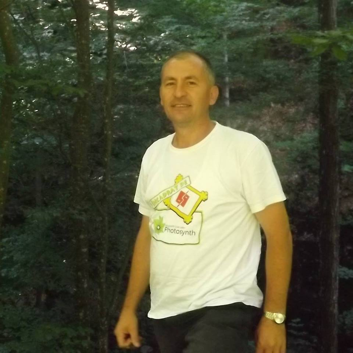 Povestea elevei care şi-a scos virginitatea la licitaţie în Anglia! A copilărit în ”ghetou” şi a intrat la liceu cu nota… 9,50!