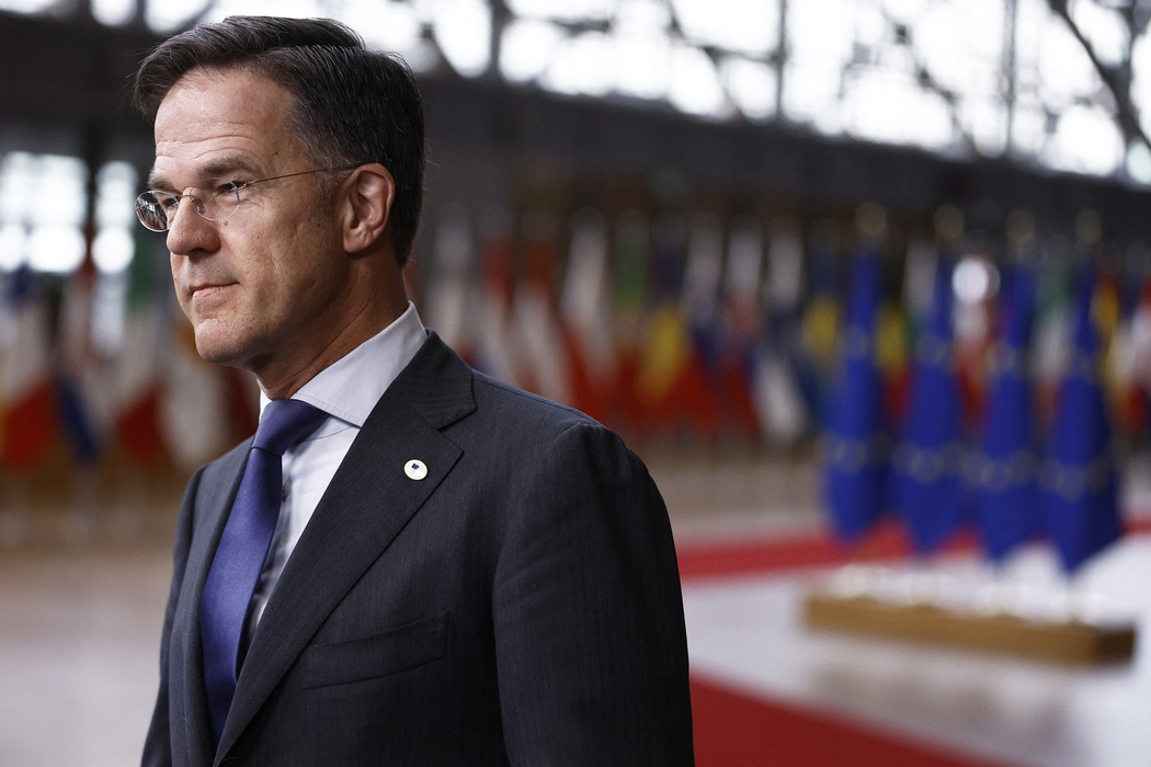 Prim ministrul Mark Rutte este contracandidatul lui Iohannis pentru șefia NATO