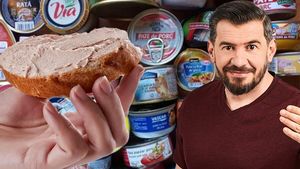 Din ce sunt făcute, de fapt, pateurile de porc Scandia, Anrtefrig, Bucegi, Mandy și Ardealul. Dragoș Pătraru: "Fugiți de aceste produse!"