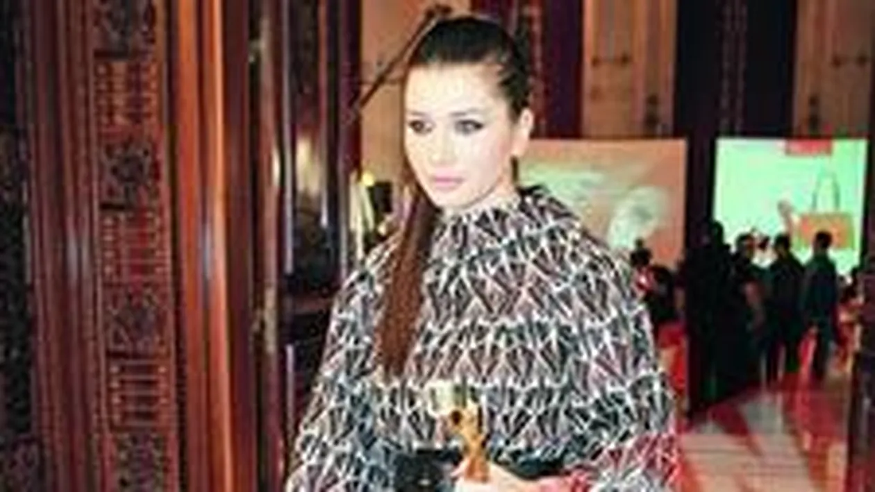 Elena Basescu este Miss Goe