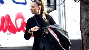 Anamaria Prodan are un nou iubit?! Imagini realizate aseară, la o lună după ce Reghe a anunțat că a depus actele de divorț