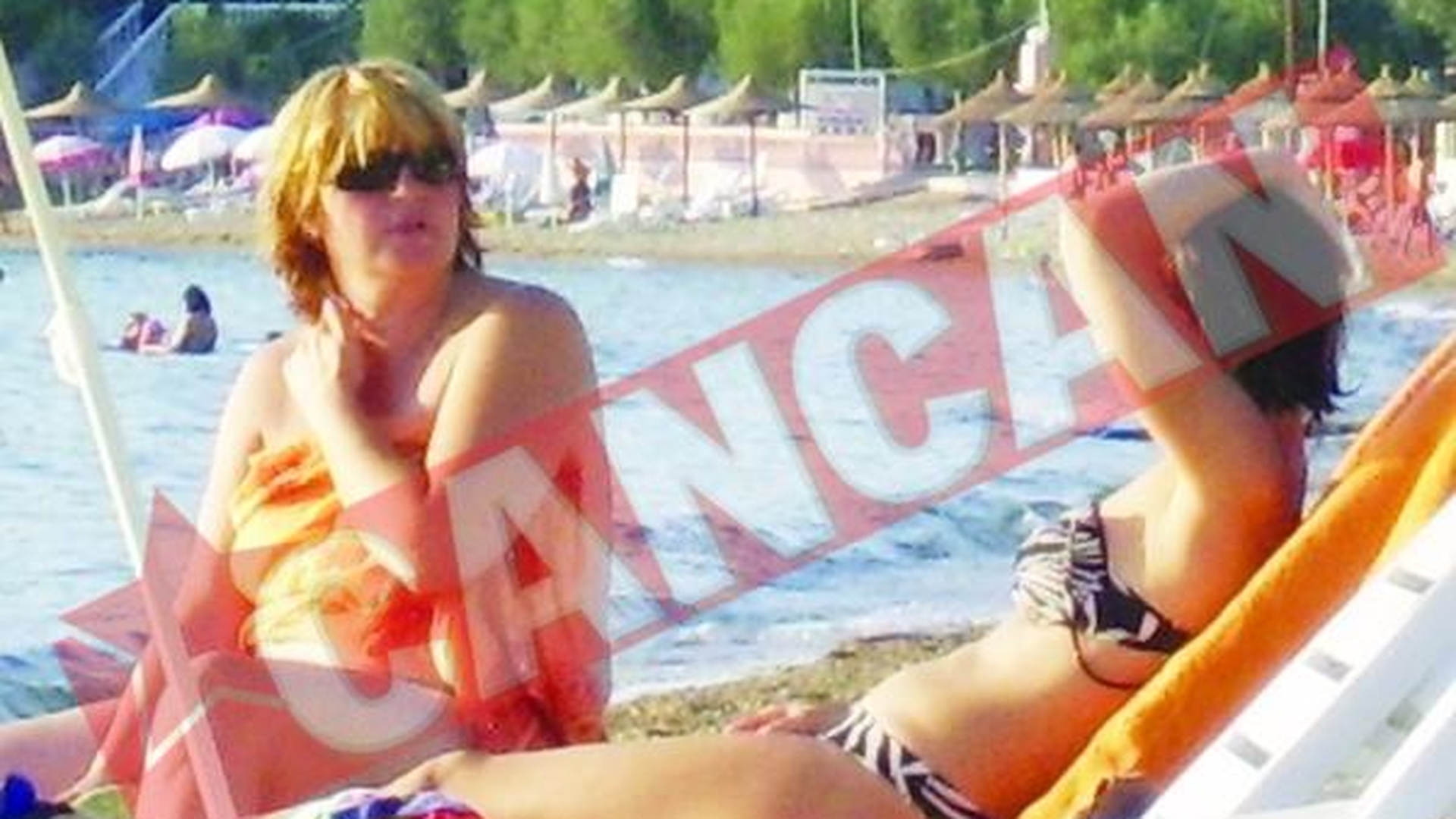 Magda Catone s-a bronzat fara urme, in Grecia