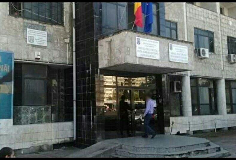 Document exploziv! O instituţie din Dâmboviţa, asaltată zilnic de persoane care ar trebui să fie în izolare