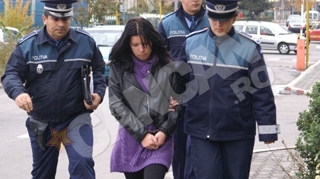 Adolescenta din Gorj, condamnata pentru ca a ascuns o crima