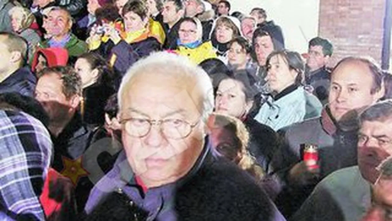 Arsinel a luat lumina de la Sinaia