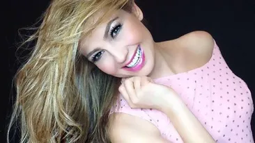 Thalia si-a inceput cariera la doar 1 an! Cum arata vedeta in copilarie