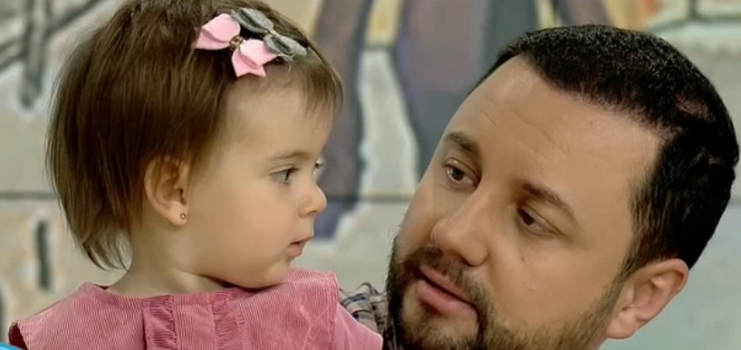 Cătălin Măruţă a fost impresionat până la lacrimi! S-a dus lângă un pat de spital şi a citit o poveste…