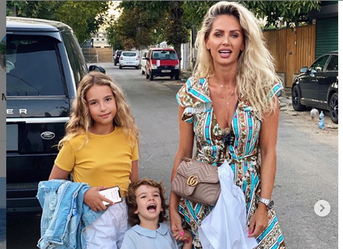 Andreea Bănică a dat în mintea…Sofiei! Ce-a ieșit este, de-a dreptul, electrizant: ”N-ai cum să scapi!”