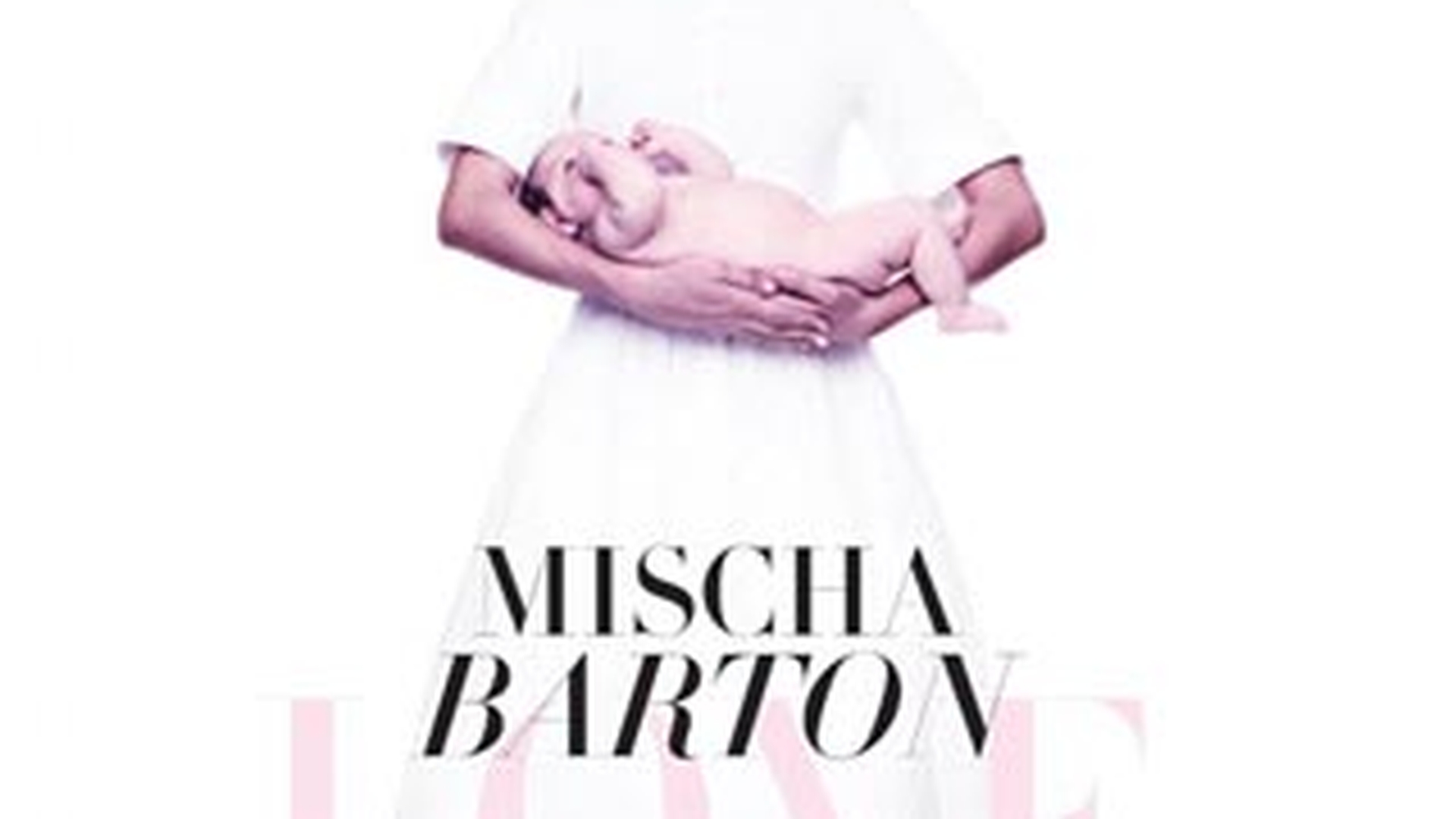 Mischa Barton pozeaza in Fecioara Maria